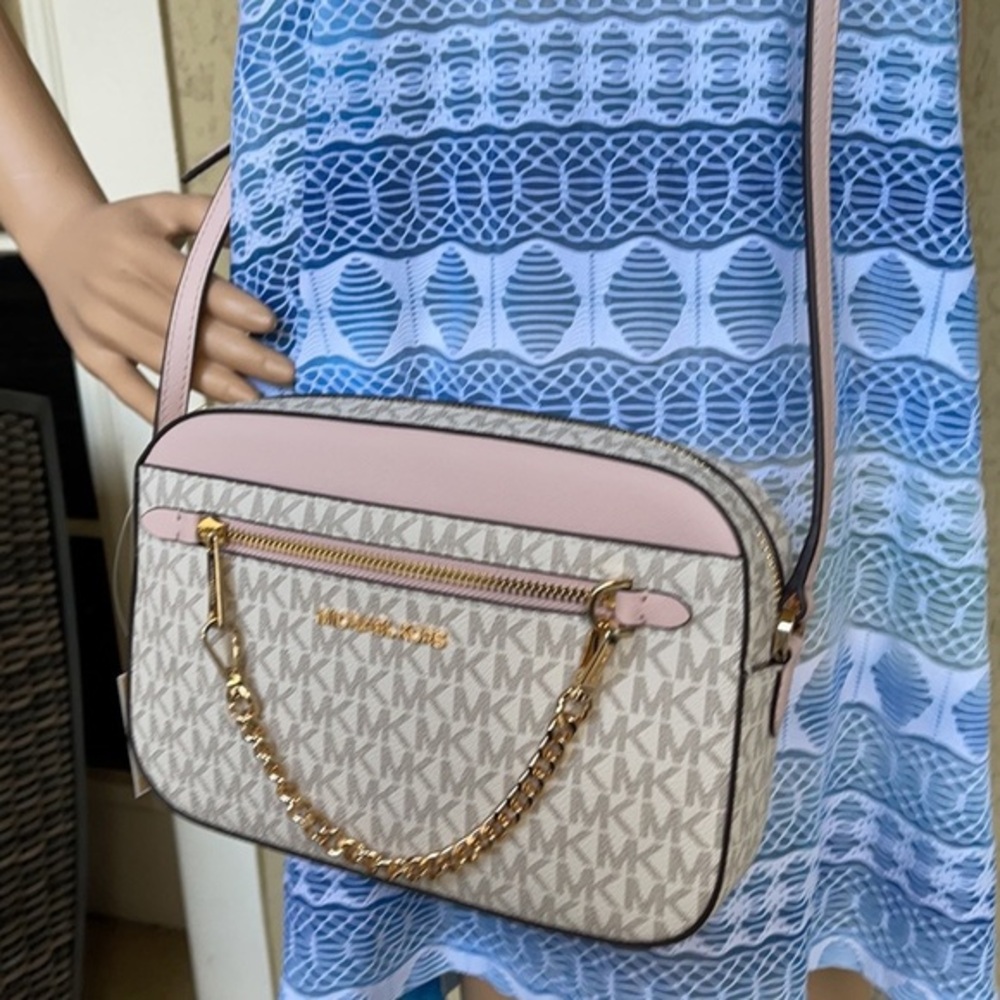 MICHAEL KORS LARGE EAST WEST ZIP CHAIN XBODY POWDER BLUSH MULTI